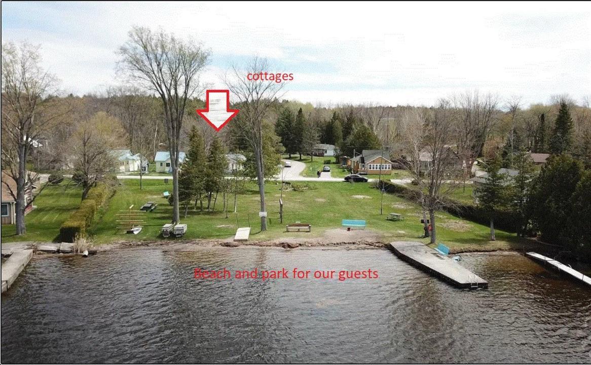 Fun Place With A Sandy Beach For Swimming, Boating, And Fishing, Featuring 3 Available Cabins Fenelon Falls Eksteriør billede