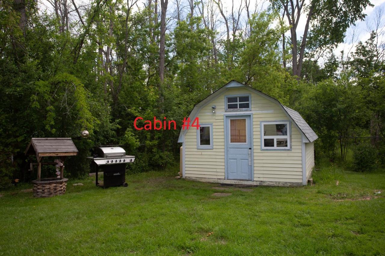 Fun Place With A Sandy Beach For Swimming, Boating, And Fishing, Featuring 3 Available Cabins Fenelon Falls Eksteriør billede