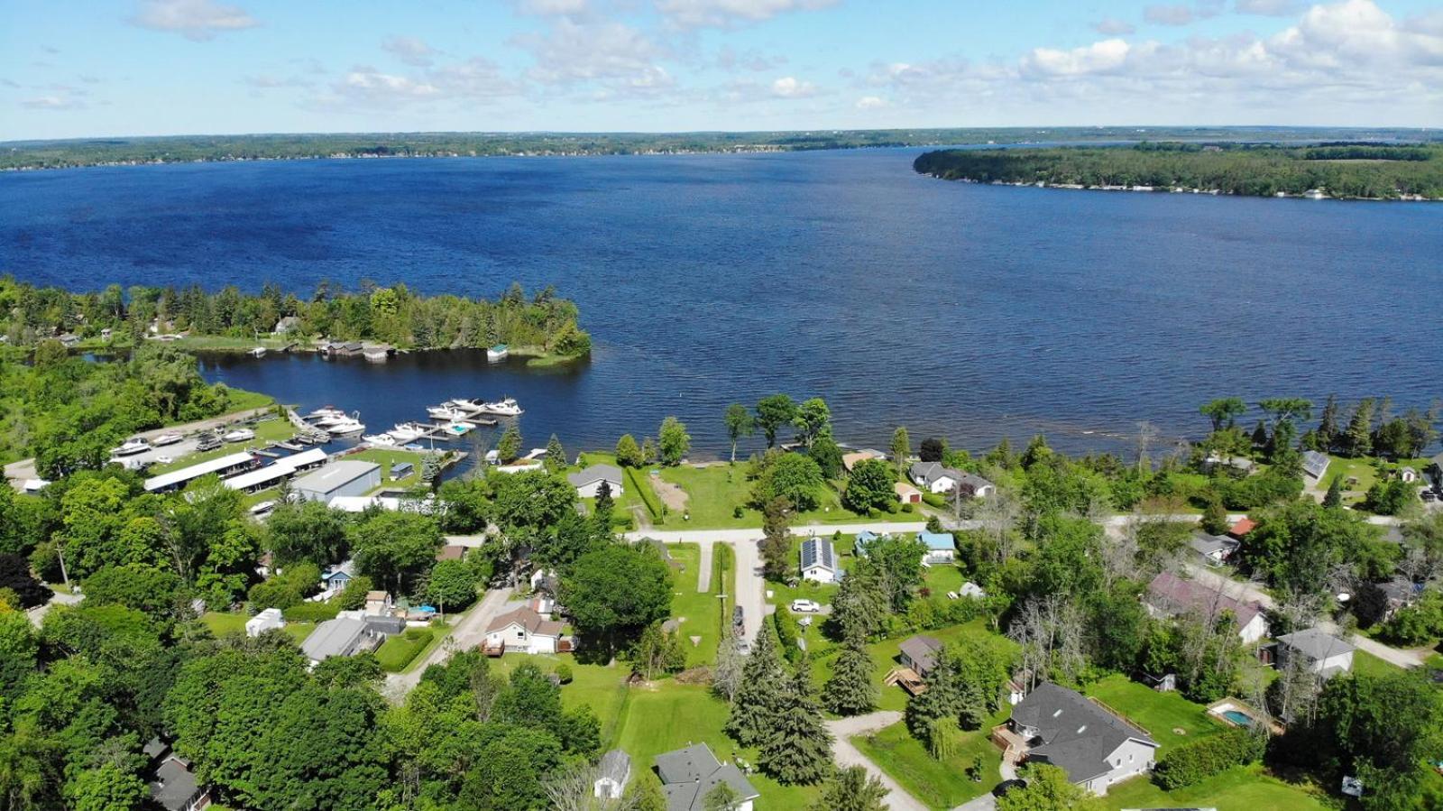 Fun Place With A Sandy Beach For Swimming, Boating, And Fishing, Featuring 3 Available Cabins Fenelon Falls Eksteriør billede